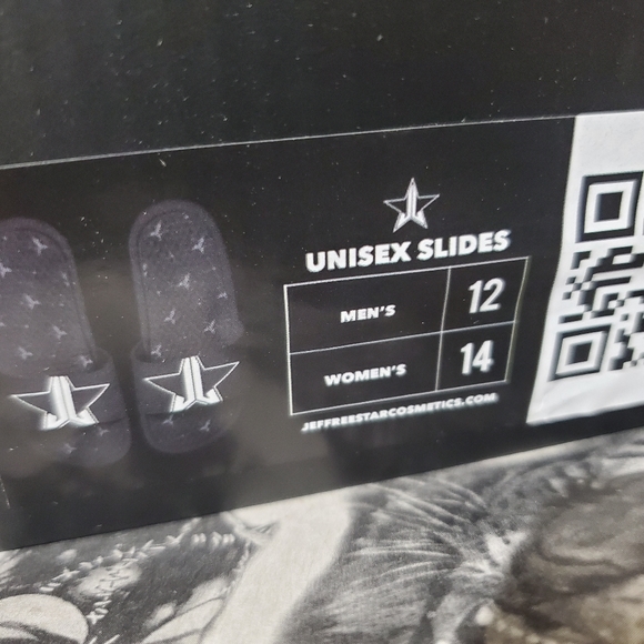 Jeffree Star Slides - Picture 2 of 2